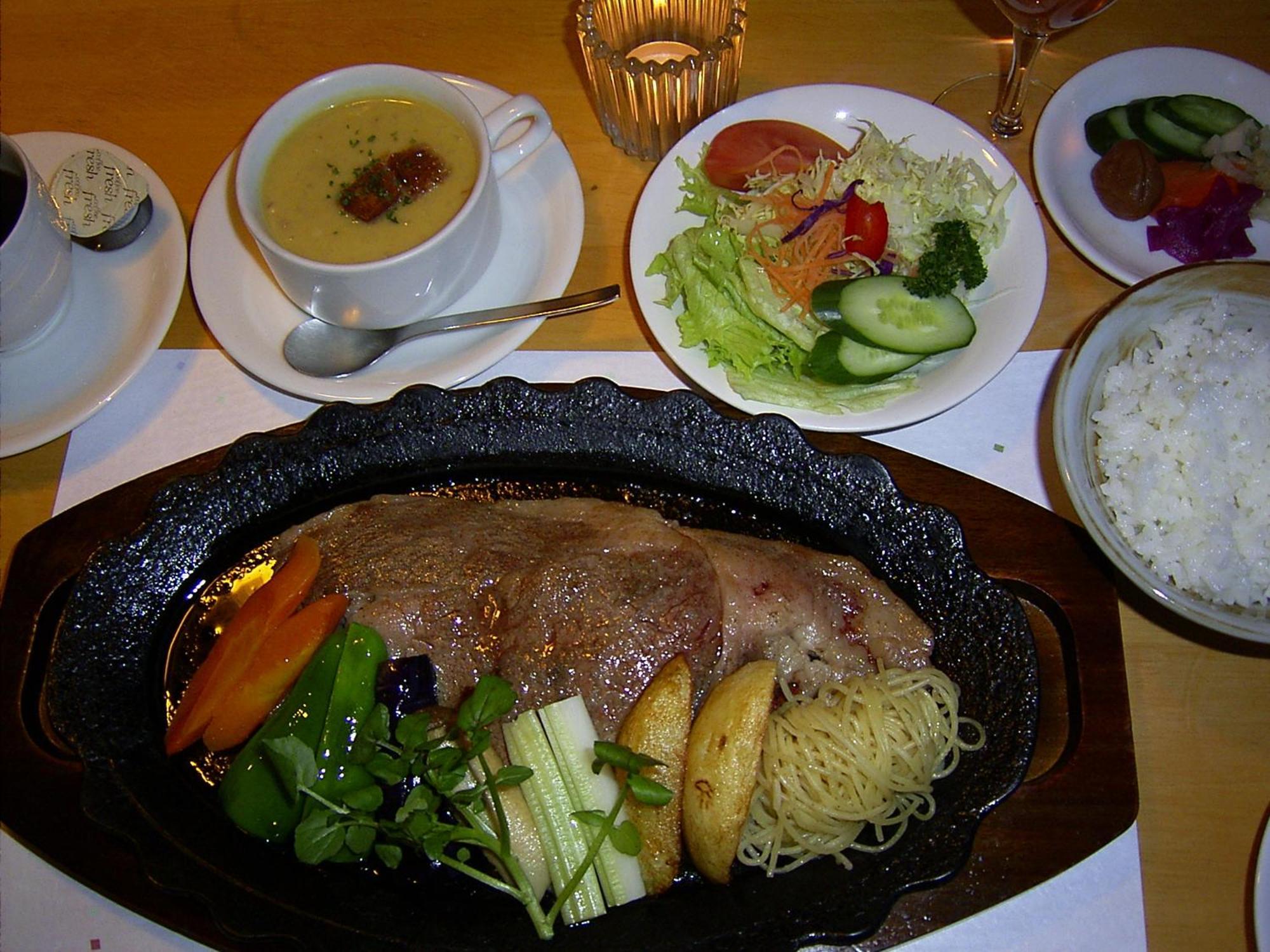 Ashita No Mori Hotel Хонгу Екстериор снимка